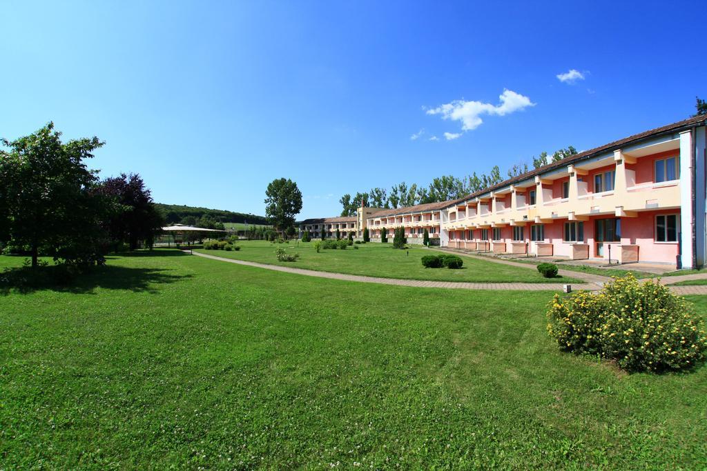 Motel Gilau Exterior photo